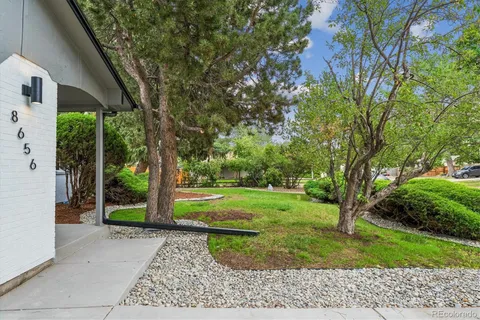 $850,000 | 8656 West 84th Circle, Arvada, CO 80005
