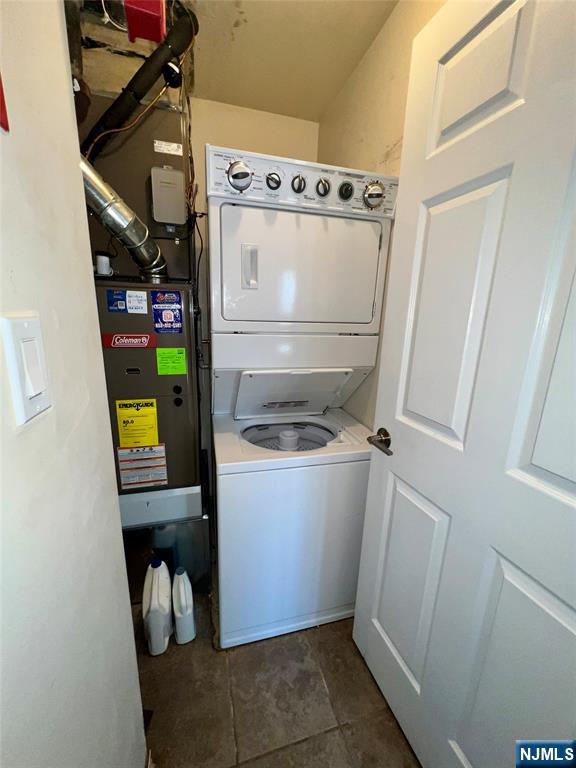 1023 Castle Road Mahwah, NJ 07430 - Photo 16 of 17