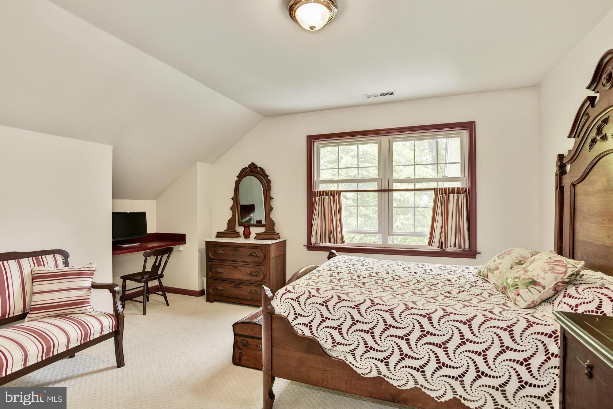 293 Bell Road Westminster, MD 21158 - Photo 20 of 28 Bedroom