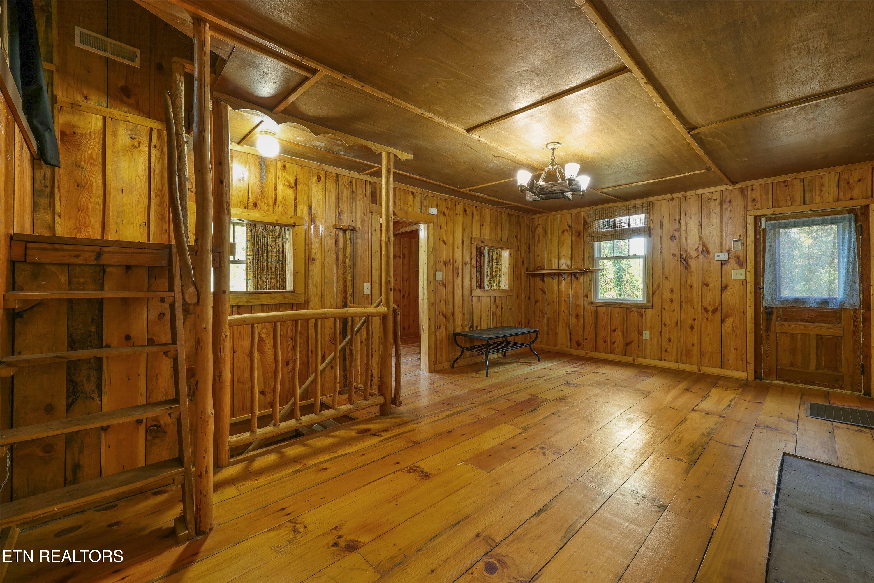 107 Mt Luke Road Townsend, TN 37882 - Photo 13 of 41 Living Room