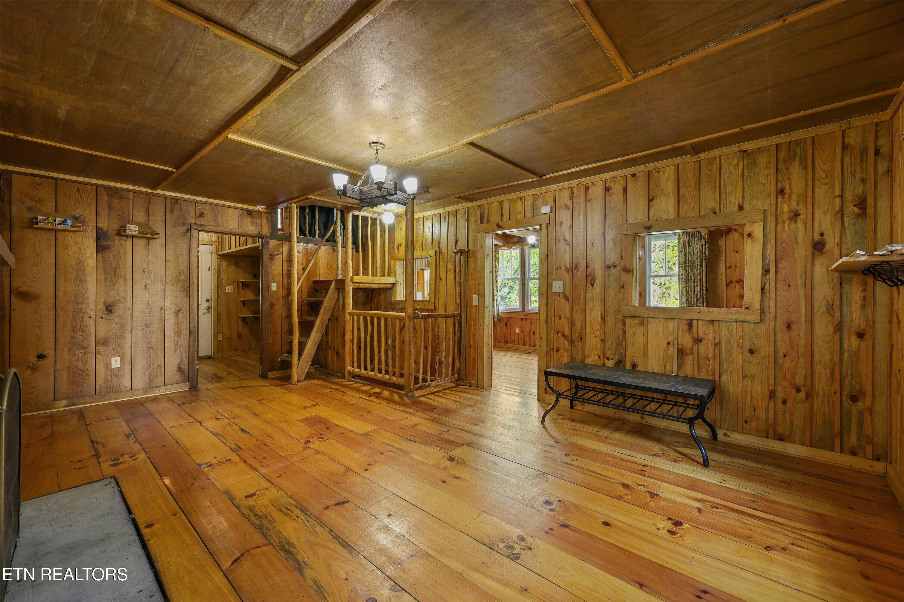107 Mt Luke Road Townsend, TN 37882 - Photo 15 of 41 Living Room