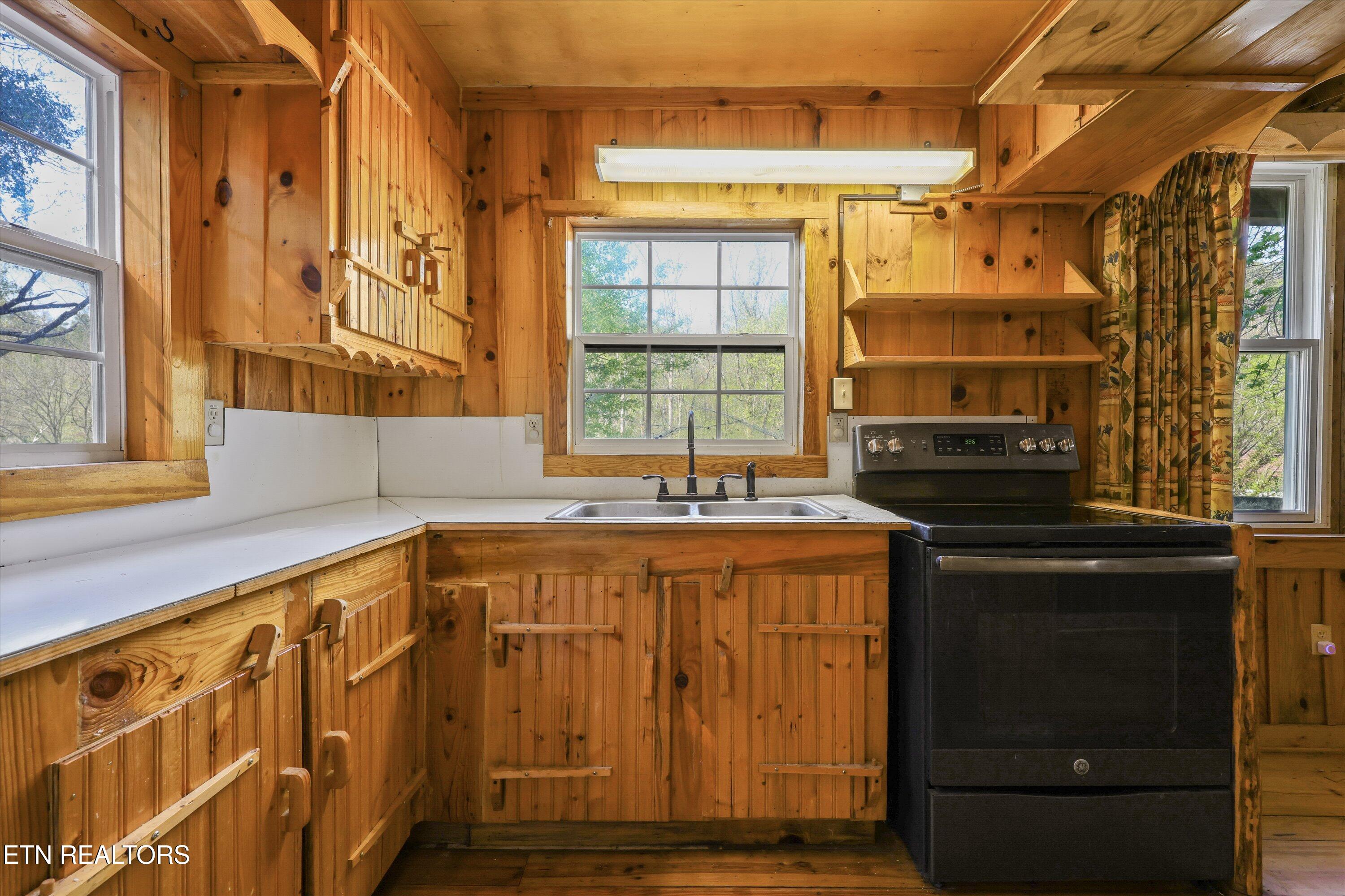 107 Mt Luke Road Townsend, TN 37882 - Photo 20 of 41 Kitchen