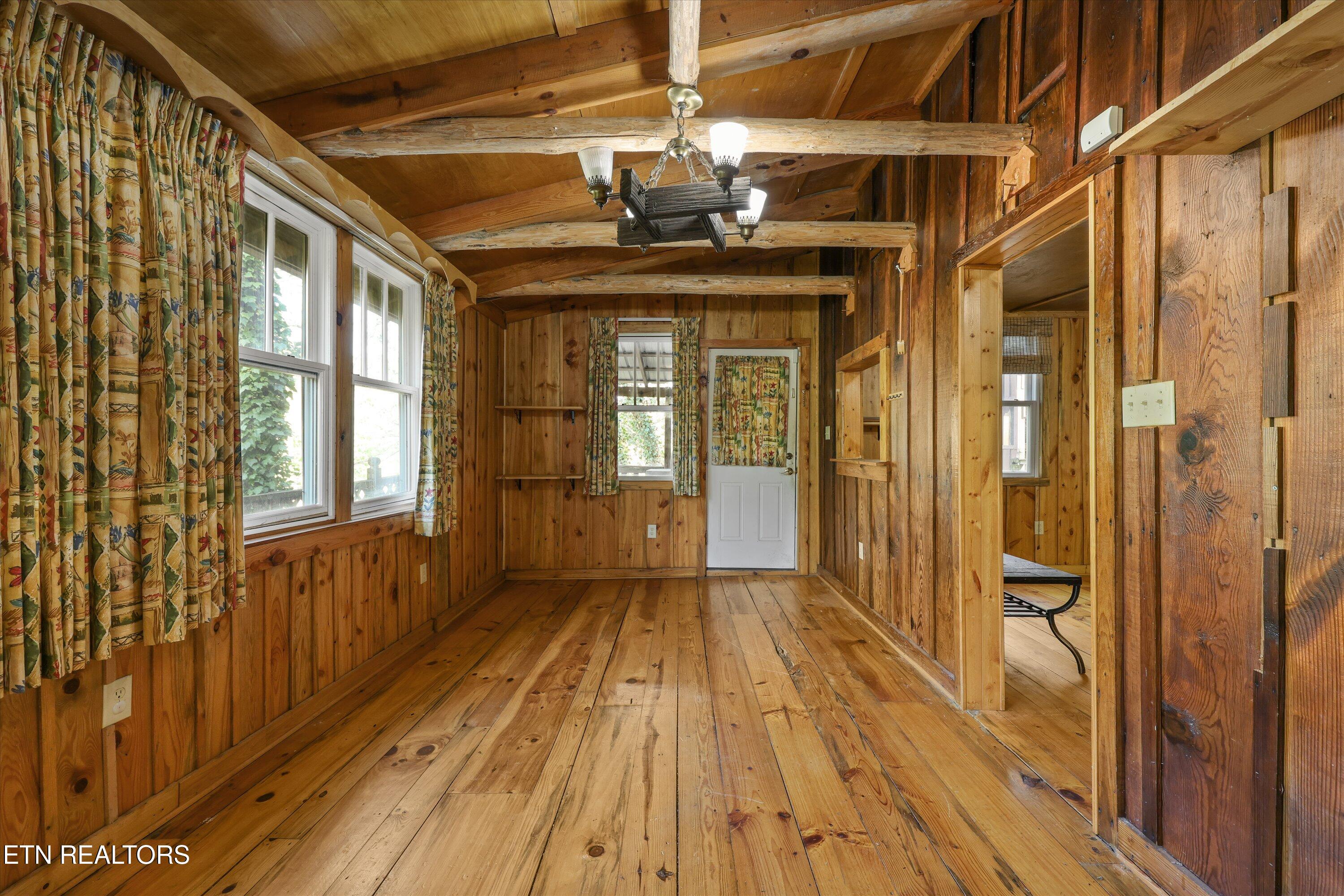 107 Mt Luke Road Townsend, TN 37882 - Photo 21 of 41 Dining Room