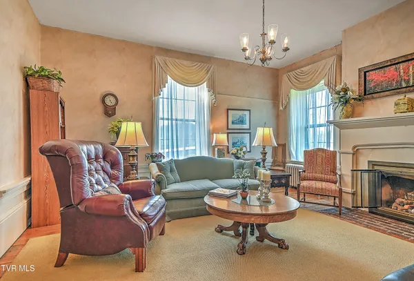 $749,900 | 1549 Highway 126, Bristol, TN 37620