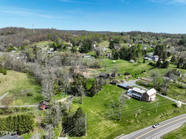 $749,900 | 1549 Highway 126, Bristol, TN 37620