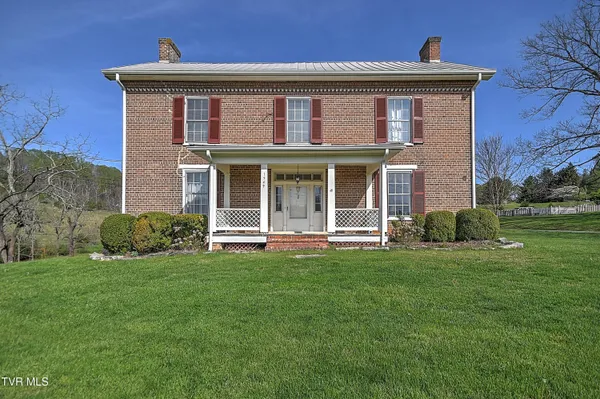 $749,900 | 1549 Highway 126, Bristol, TN 37620