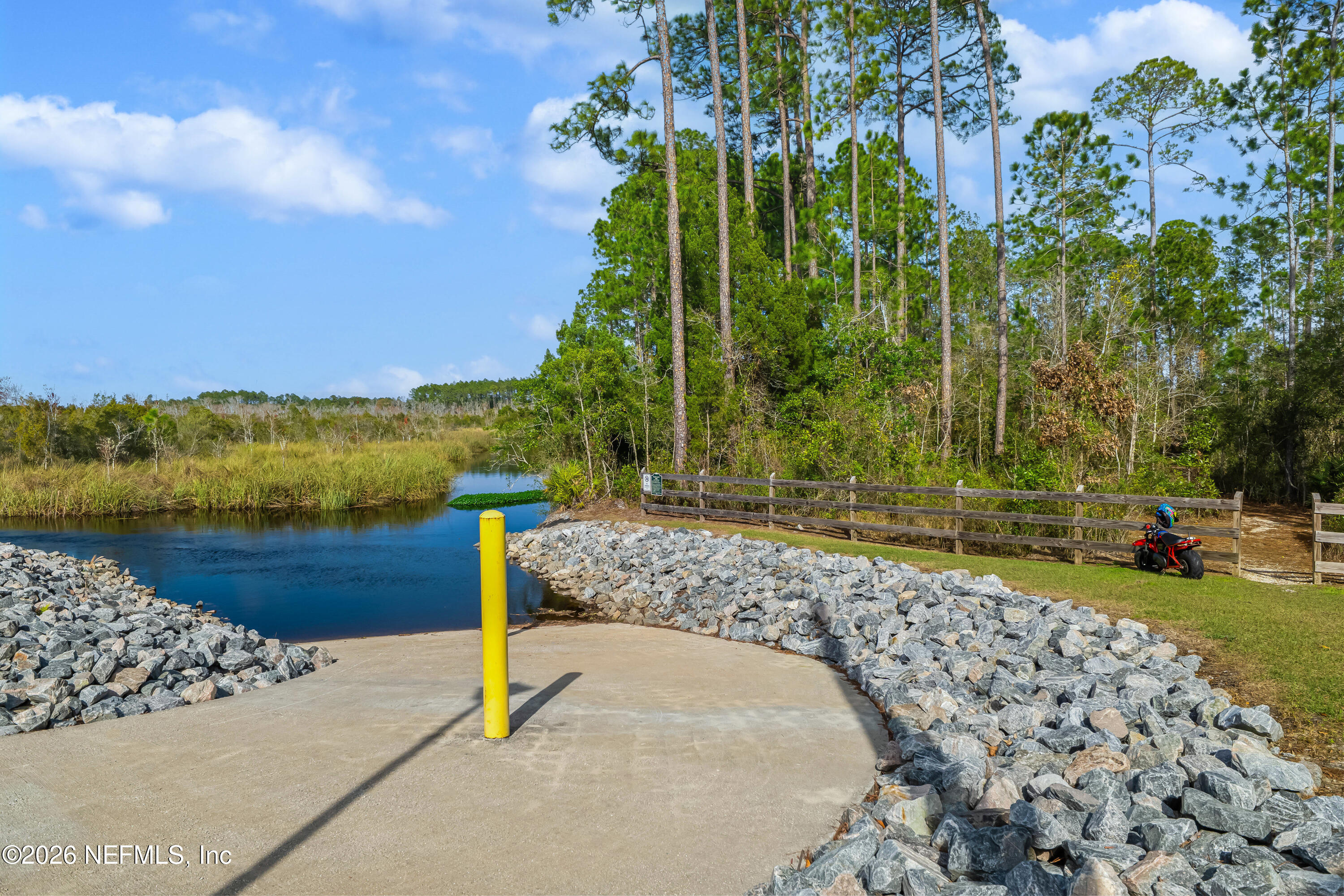65704 Edgewater Drive Yulee, FL 32097 - Photo 33 of 35 Kayak Launch