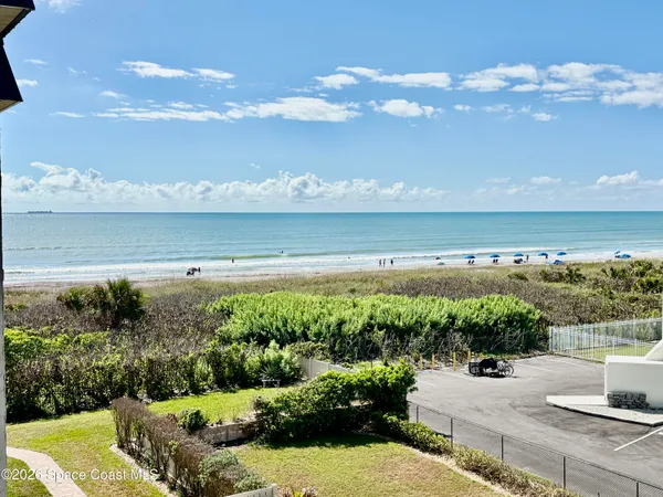 $2,500 | 4100 Ocean Beach Boulevard, Unit 406, Cocoa Beach, FL 32931