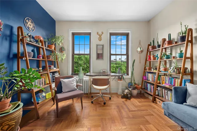 $320,000 | 1100 Grand, Unit 4A | Morrisania