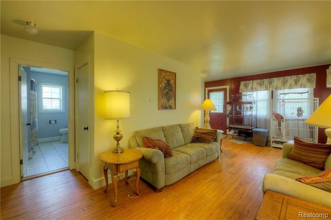 12344 Duffield Road Gaines, MI 48436 - Photo 7 of 36 7.jpg