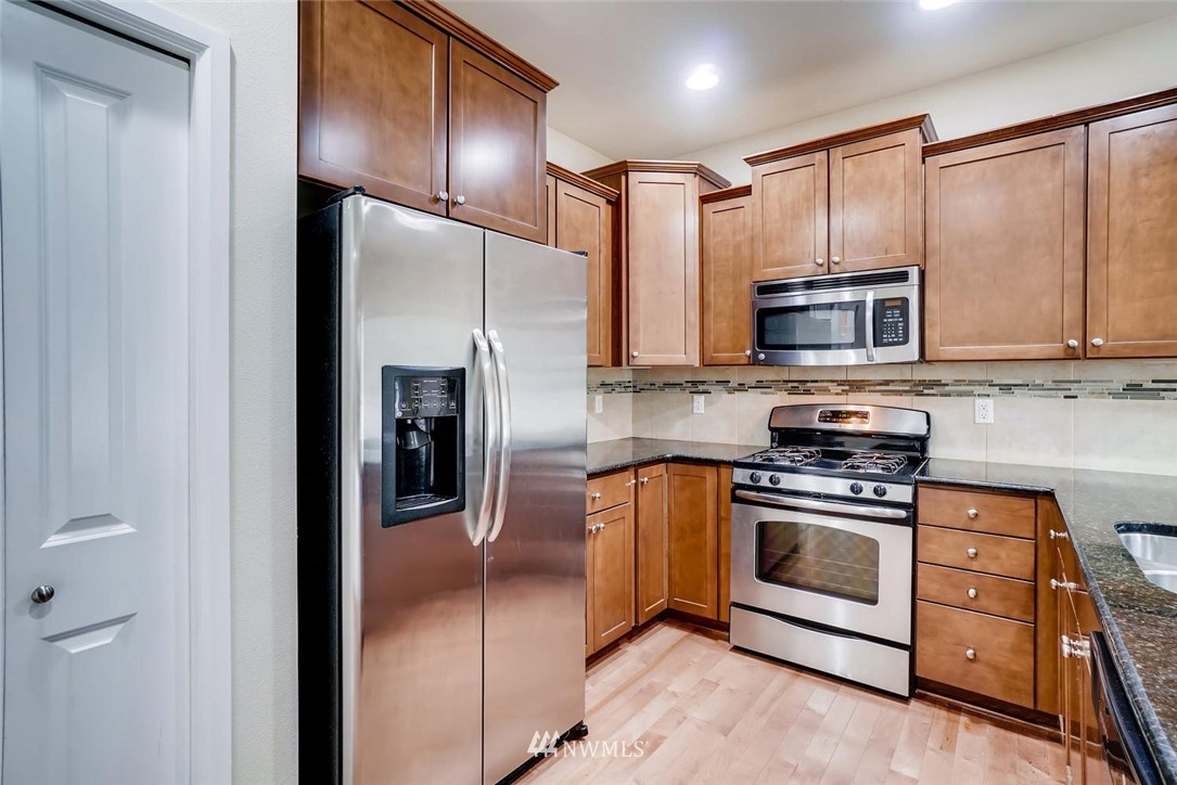 3315 176th Place Southeast Bothell, WA 98012 - Photo 11 of 24 Gallery Image 11