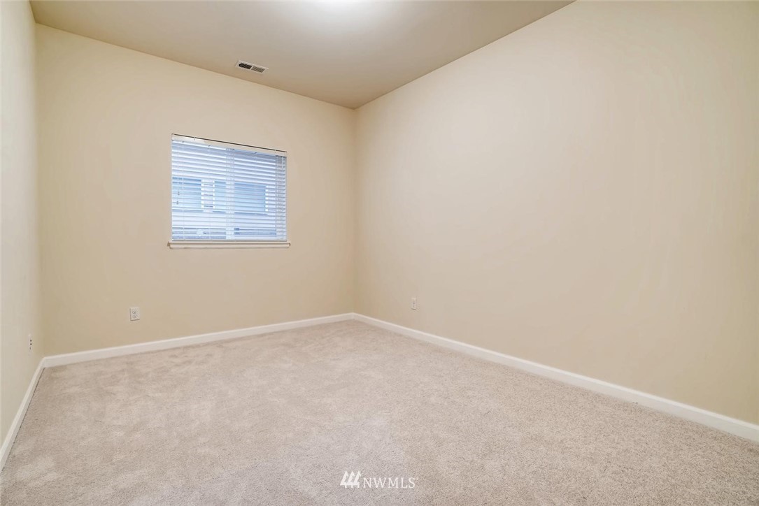 3315 176th Place Southeast Bothell, WA 98012 - Photo 12 of 24 Gallery Image 12