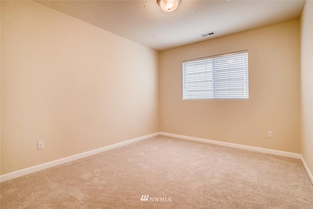 3315 176th Place Southeast Bothell, WA 98012 - Photo 18 of 24 Gallery Image 18