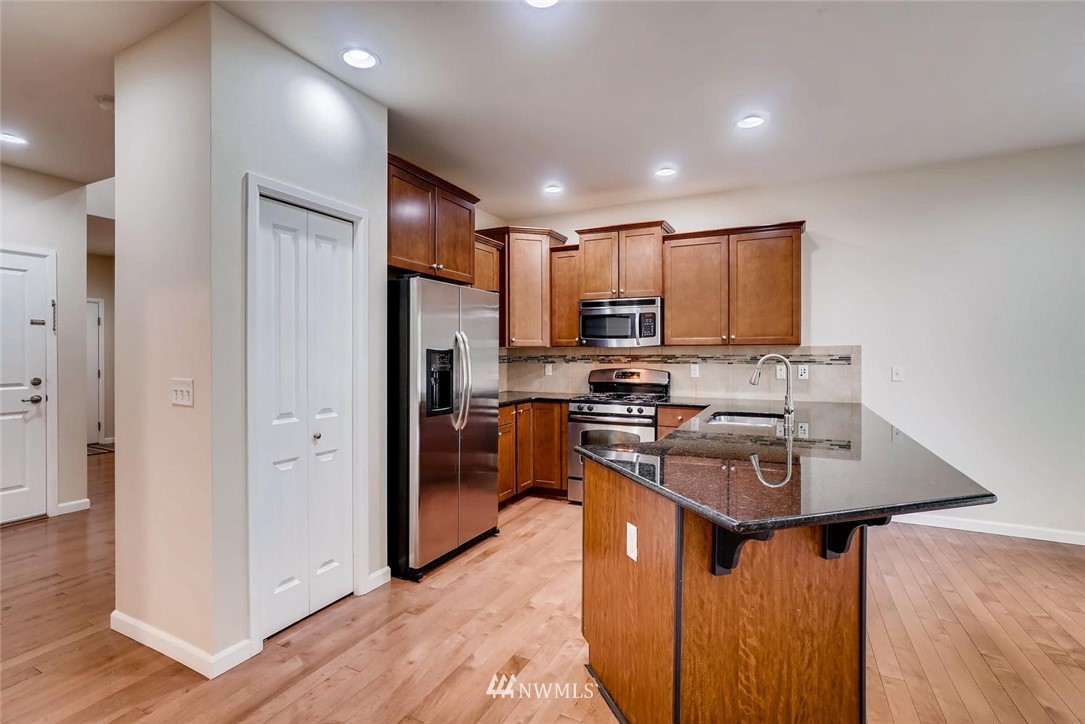 3315 176th Place Southeast Bothell, WA 98012 - Photo 9 of 24 Gallery Image 9