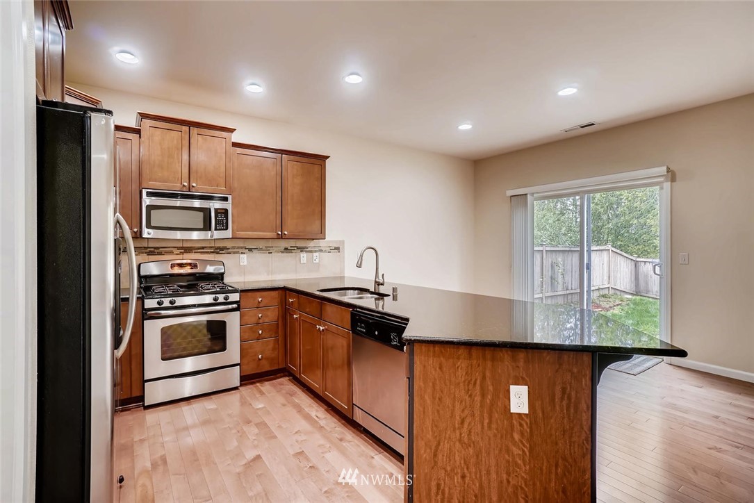 3315 176th Place Southeast Bothell, WA 98012 - Photo 10 of 24 Gallery Image 10