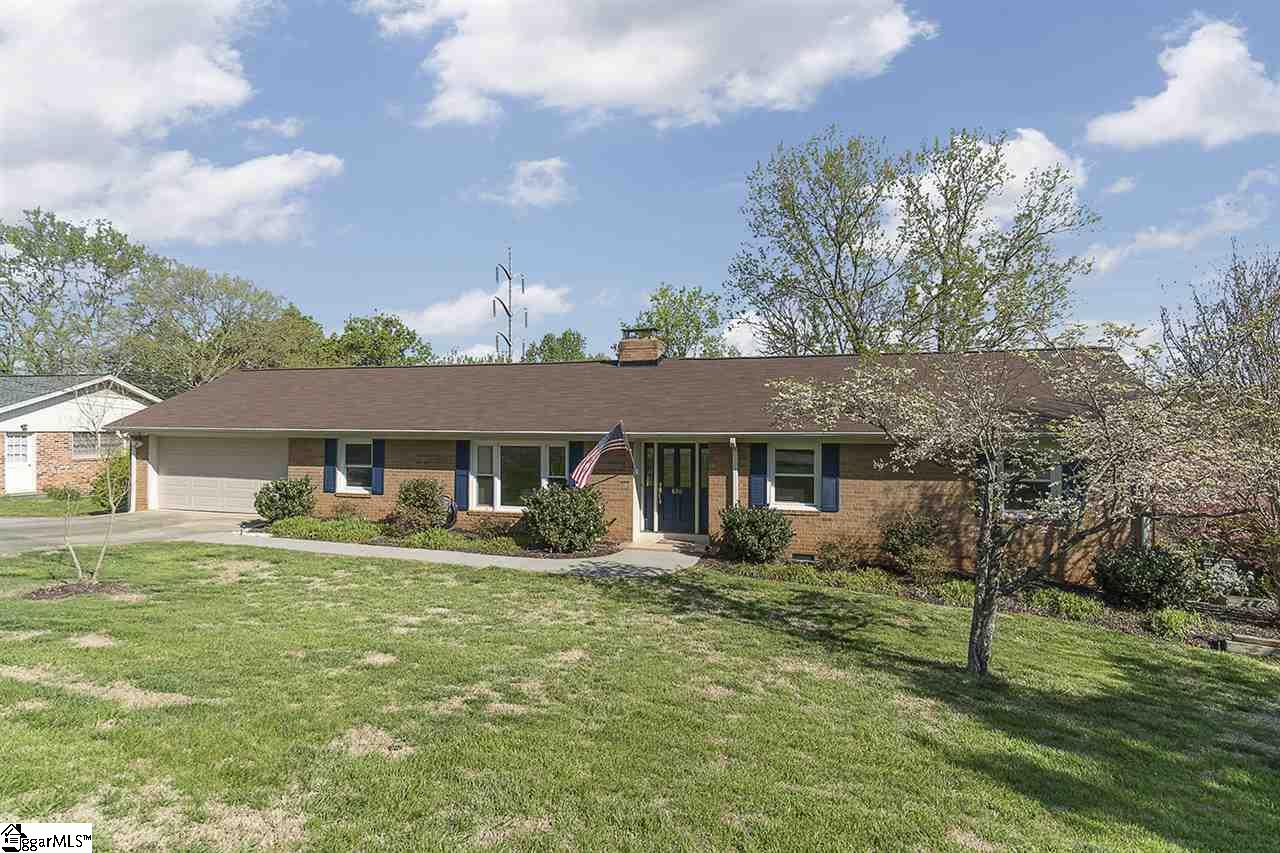 820 Butler Springs Road Greenville, SC 29615 - Photo 1 of 36 Gallery Image 1