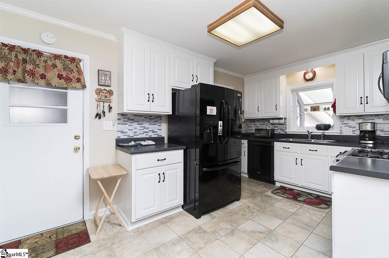 820 Butler Springs Road Greenville, SC 29615 - Photo 23 of 36 Gallery Image 23
