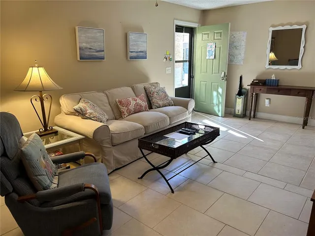 $2,600 | 6102 7th Avenue West, Unit 6102, Bradenton, FL 34209