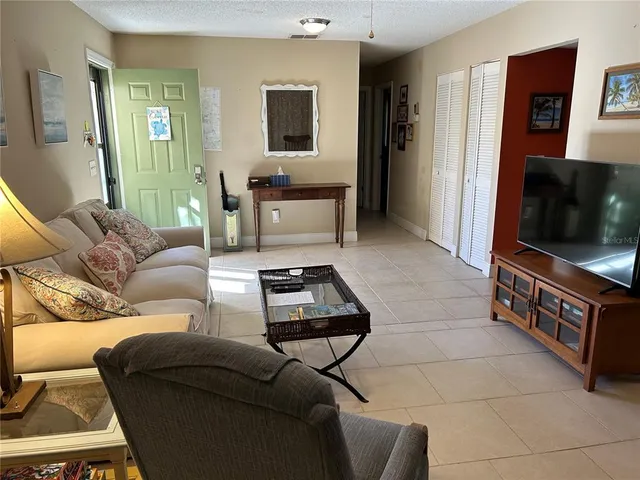 $2,600 | 6102 7th Avenue West, Unit 6102, Bradenton, FL 34209