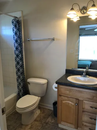 $1,875 | 433 West Brevard Street, Tallahassee, FL 32301