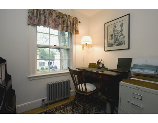 57 Fisher Road Arlington, MA 02476 - Photo 13 of 18 Gallery Image 13