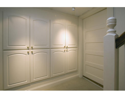 57 Fisher Road Arlington, MA 02476 - Photo 14 of 18 Gallery Image 14