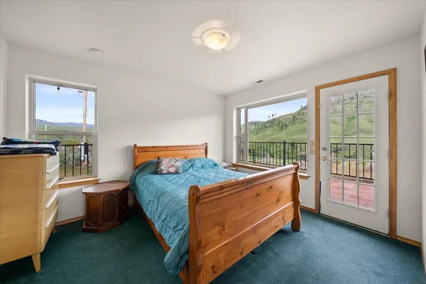 $1,050,000 | 734 Tunk Creek Road, Riverside, WA 98849