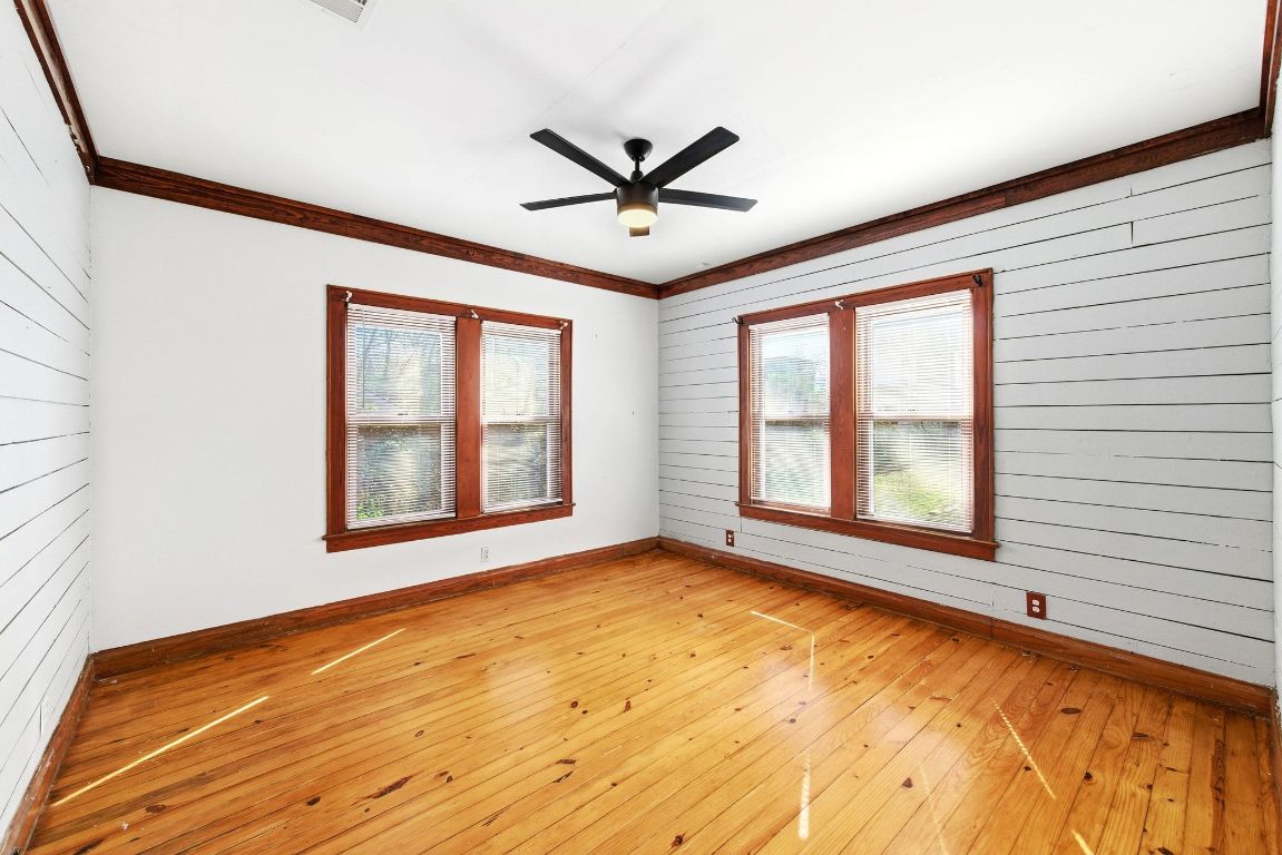 2505 Willow Street Austin, TX 78702 - Photo 15 of 26