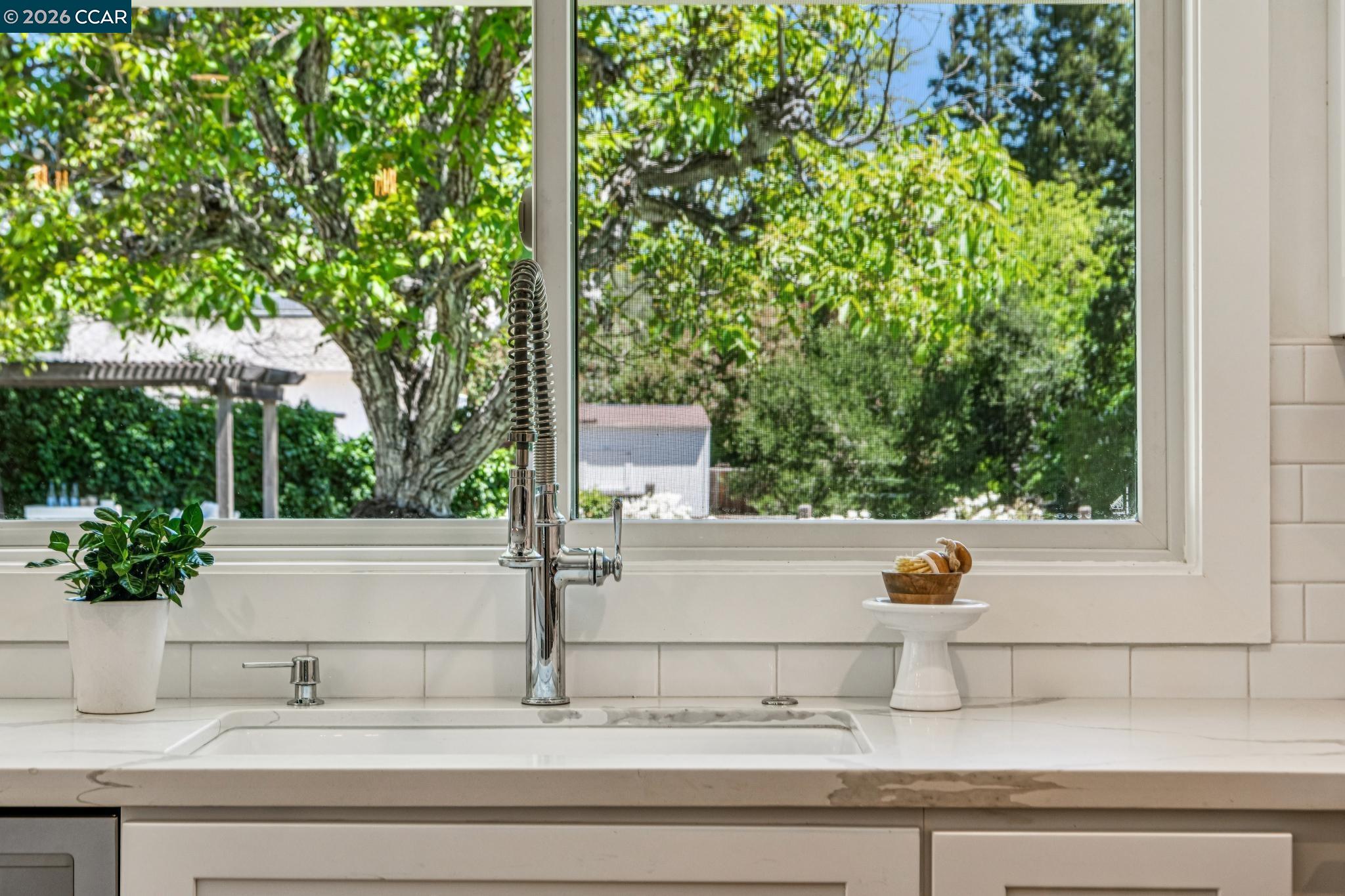 2941 Roundhill Road Alamo, CA 94507 - Photo 24 of 83 a sink and a window