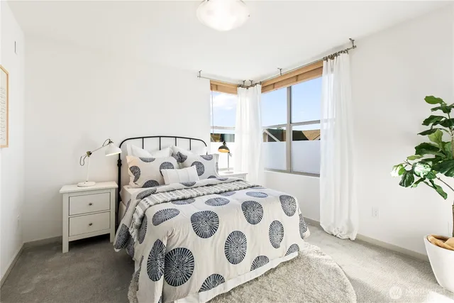 $979,000 | 6729 14th Avenue Northwest, Unit B, Seattle, WA 98117