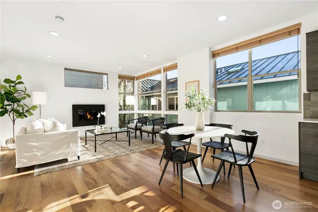 $979,000 | 6729 14th Avenue Northwest, Unit B, Seattle, WA 98117