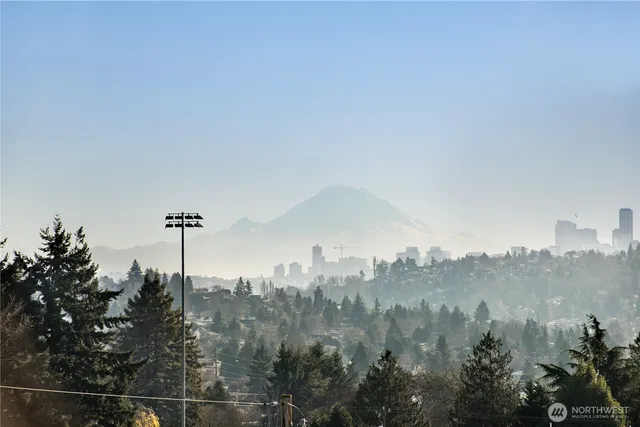 $979,000 | 6729 14th Avenue Northwest, Unit B, Seattle, WA 98117