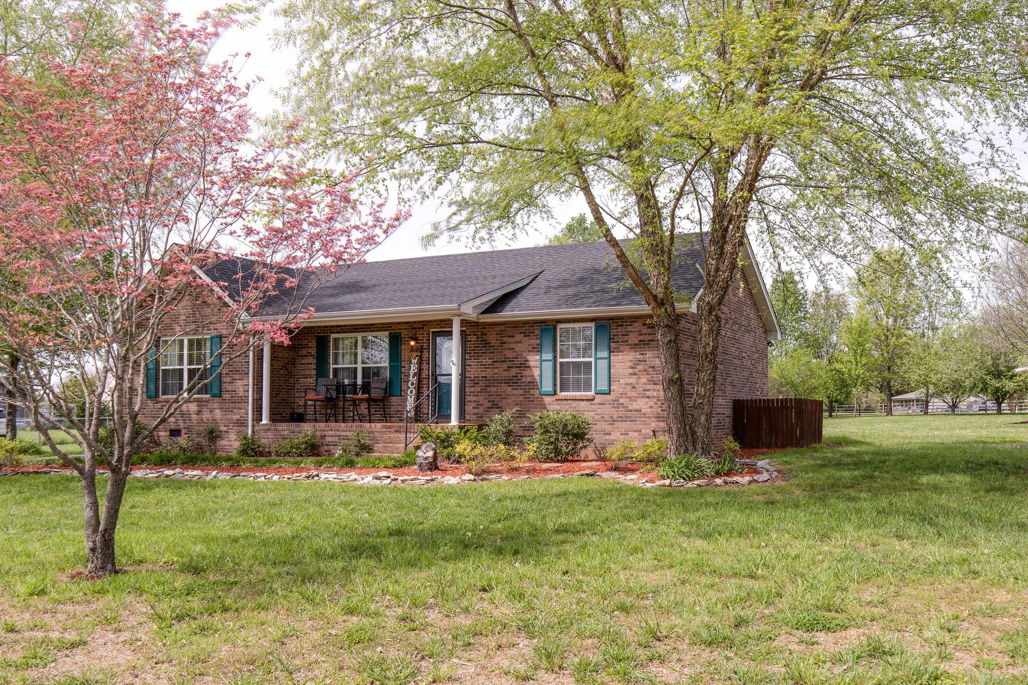 349 Lear Road Portland, TN 37148 - Photo 23 of 24 a front view of a house with garden