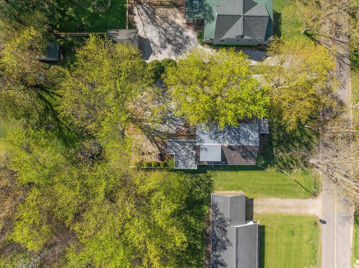 12865 Flynn Road Sawyer, MI 49125 - Photo 15 of 60 15-12865 Flynn Rd-15