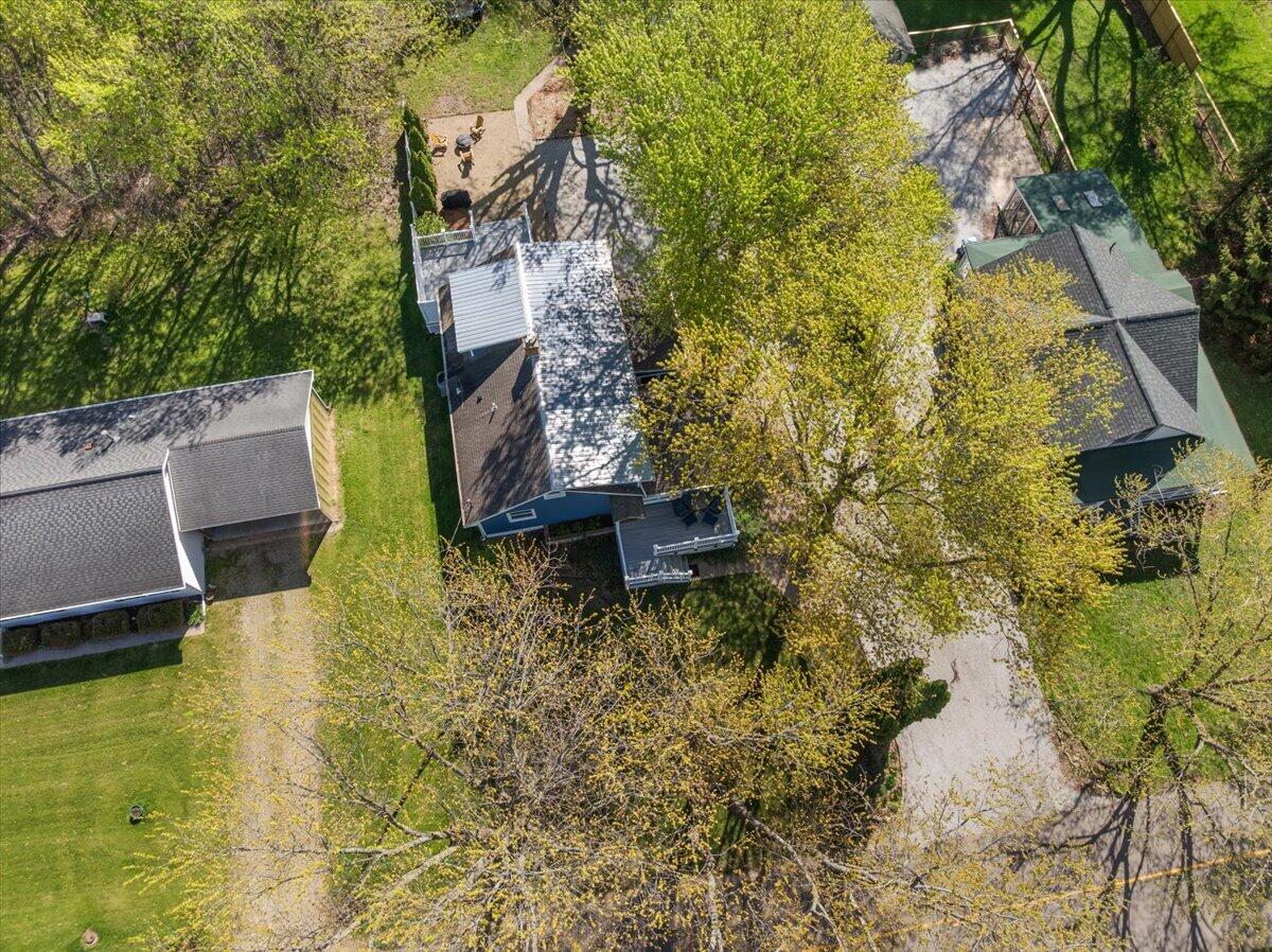 12865 Flynn Road Sawyer, MI 49125 - Photo 16 of 60 16-12865 Flynn Rd-16