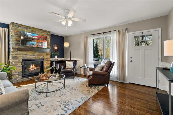 $639,000 | 12865 Flynn Road, Sawyer, MI 49125