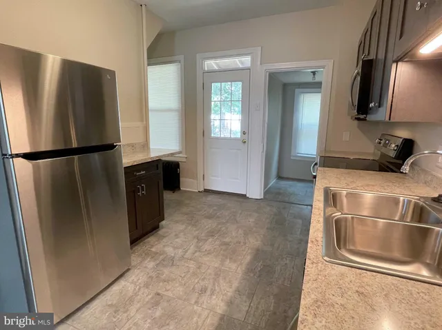 $1,750 | 113 East Main Street, Shiremanstown, PA 17011