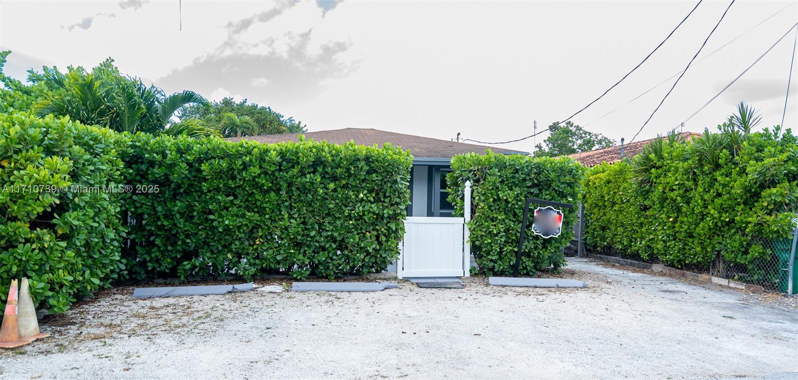 2230 Southwest 60th Court Miami, FL 33155 - Photo 3 of 64