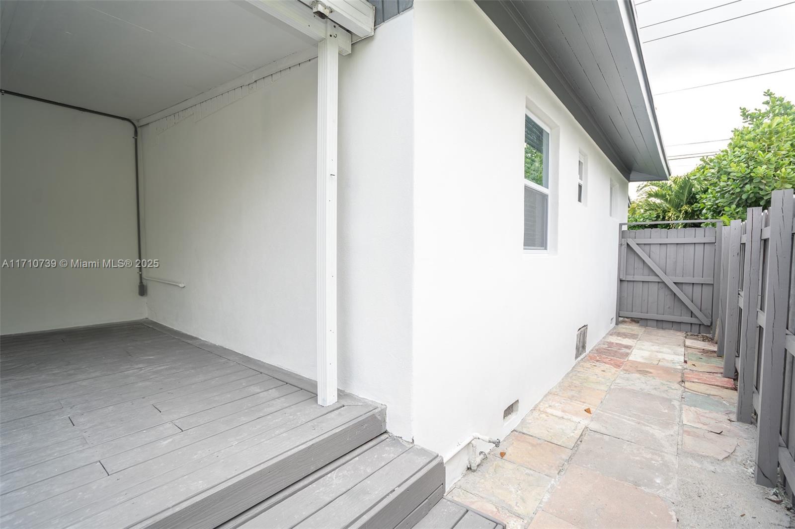 2230 Southwest 60th Court Miami, FL 33155 - Photo 54 of 64 a view of small space