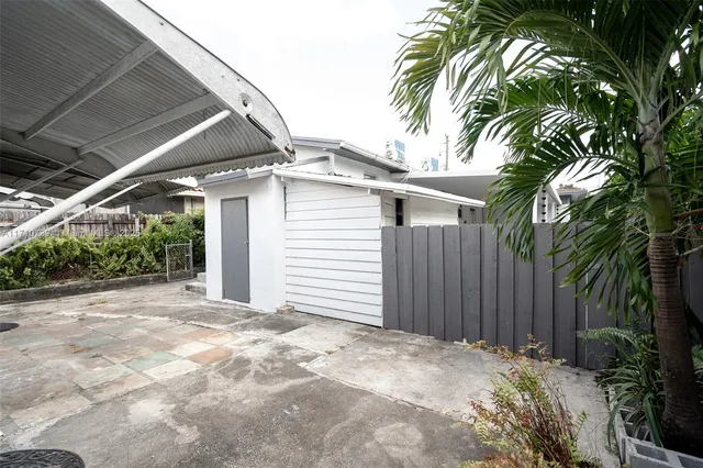 $774,999 | 2230 Southwest 60th Court, Miami, FL 33155