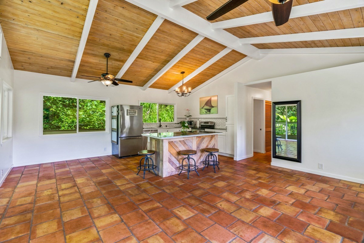 3877 D Omao Road, Unit 2 Koloa, HI 96756 - Photo 4 of 16 Gallery Image 4