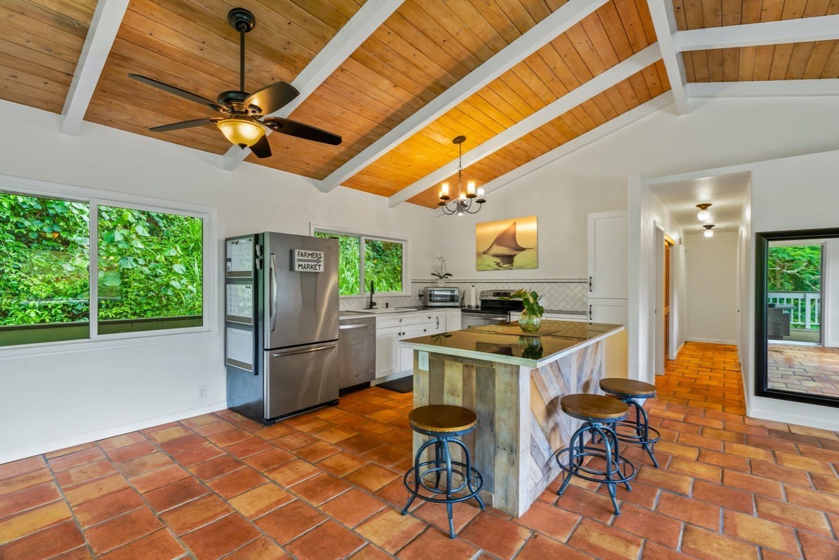 3877 D Omao Road, Unit 2 Koloa, HI 96756 - Photo 6 of 16 Gallery Image 6