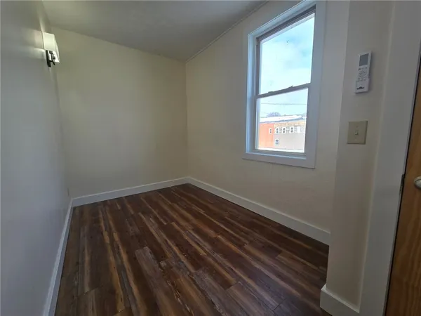 $1,200 | 27 East Main Street, Unit 210, Waterloo, NY 13165