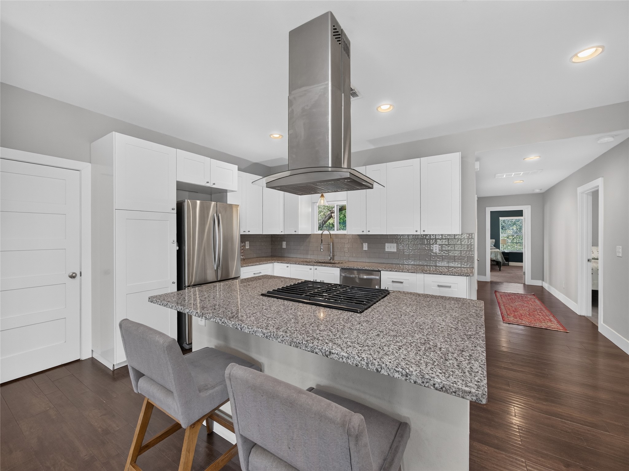 4504 Kitty Avenue Austin, TX 78721 - Photo 8 of 34