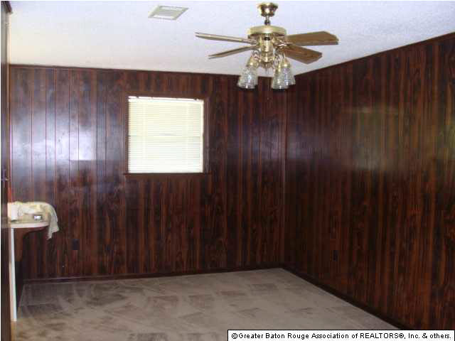 3237 Quebec Drive Baton Rouge, LA 70819 - Photo 3 of 5 Gallery Image 3