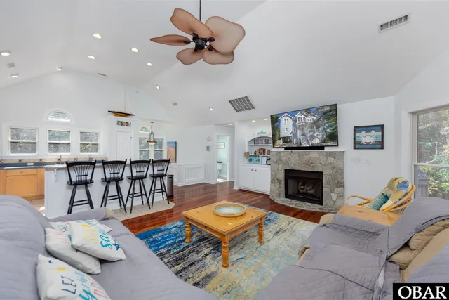 $999,000 | 1131 Gray Court, Corolla, NC 27927