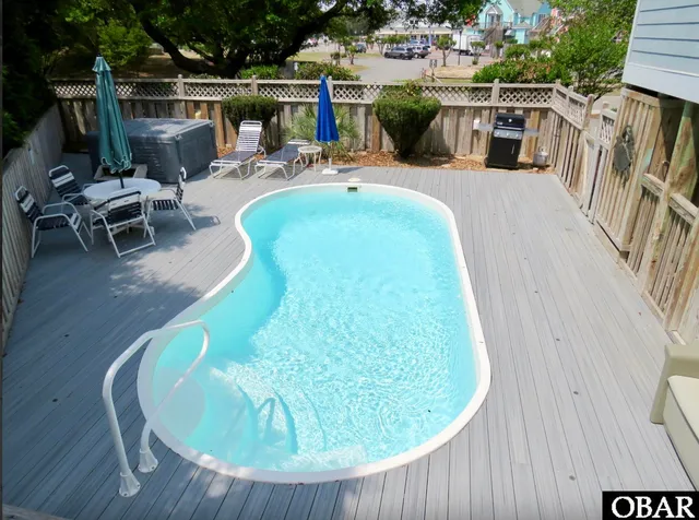 $999,000 | 1131 Gray Court, Corolla, NC 27927