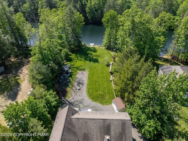 $799,900 | 215 President Coolidge Place, Henryville, PA 18332