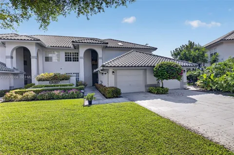 $450,000 | 11538 Briarwood Circle, Unit 4, Boynton Beach, FL 33437