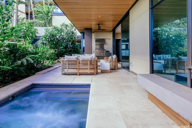 a view of outdoor space yard and patio